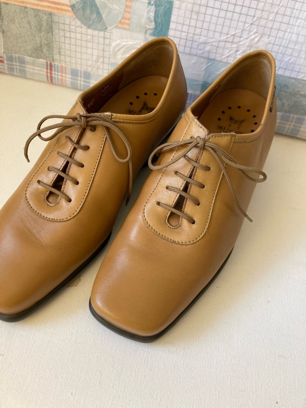 Mephisto M air-jet women’s laces up leather Oxford shoes made in France size 7